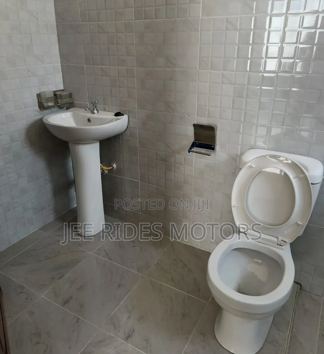 3bdrm Bungalow in Landless, Nairobi Central for sale