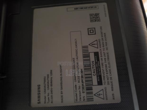 Samsung Au7000 - thumbnail 2