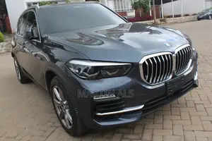BMW X5 M50d 2020 Gray