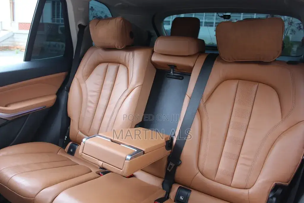 BMW X5 M50d 2020 Gray