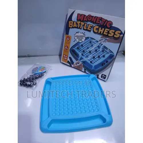 Magnetic Battle Chain Chess