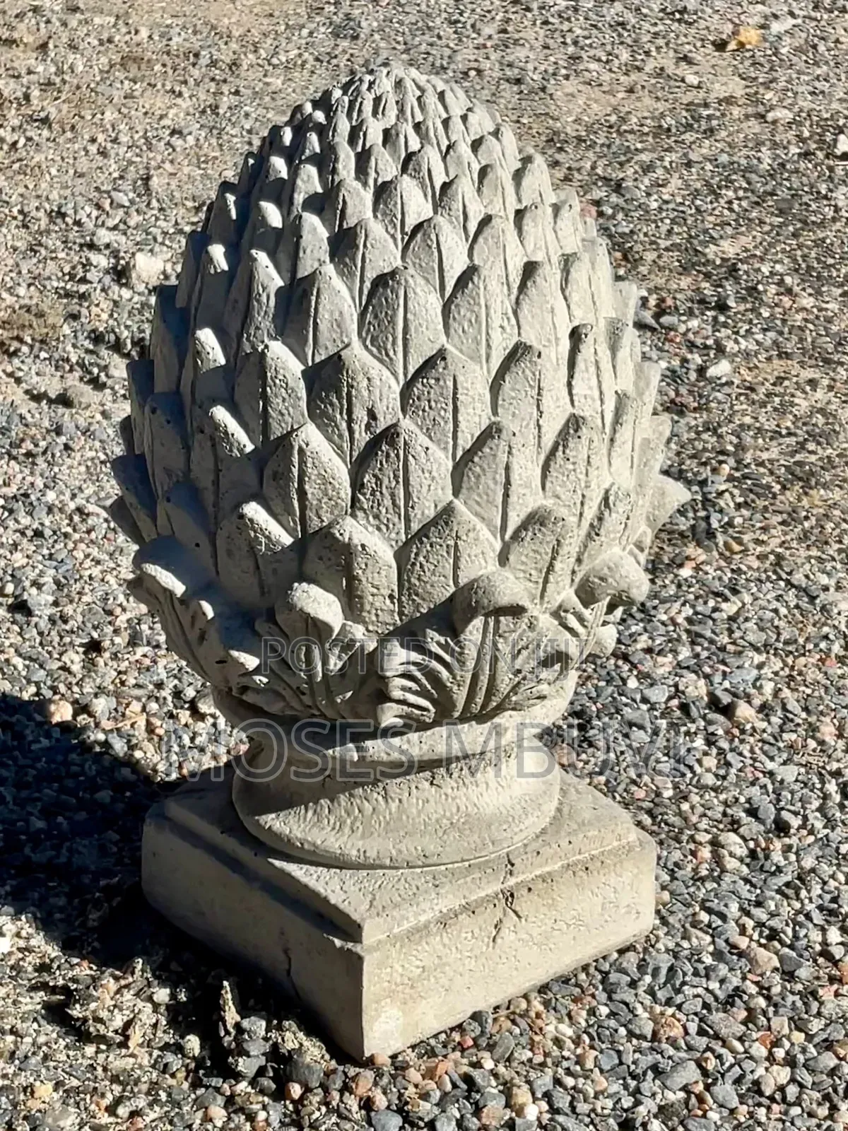 Beautiful Round Pillar Top Moulds