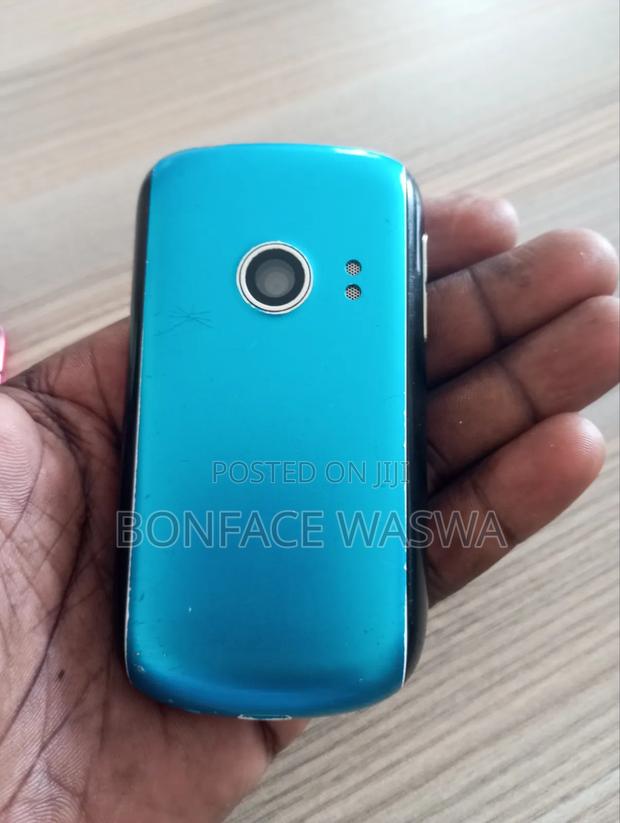 Huawei U8150 Ideos Blue