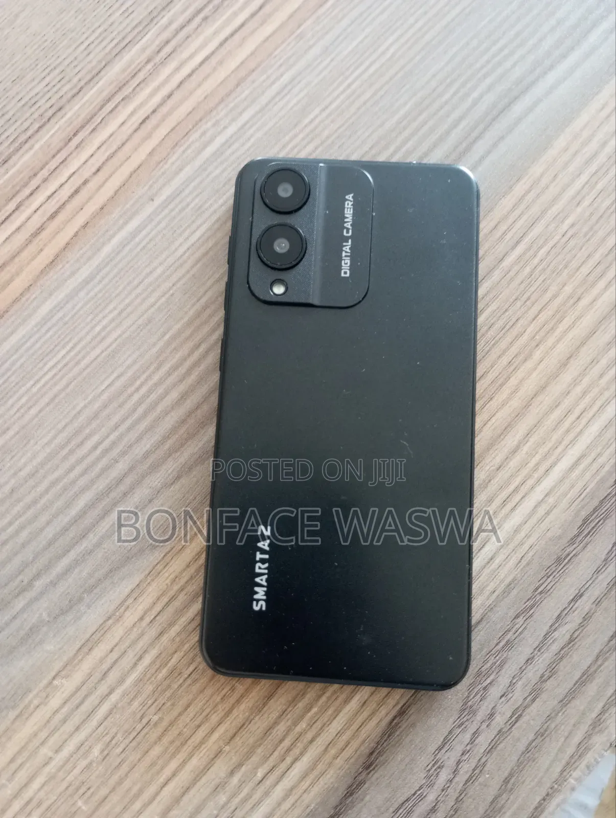 Neon Ultra 32 GB Black