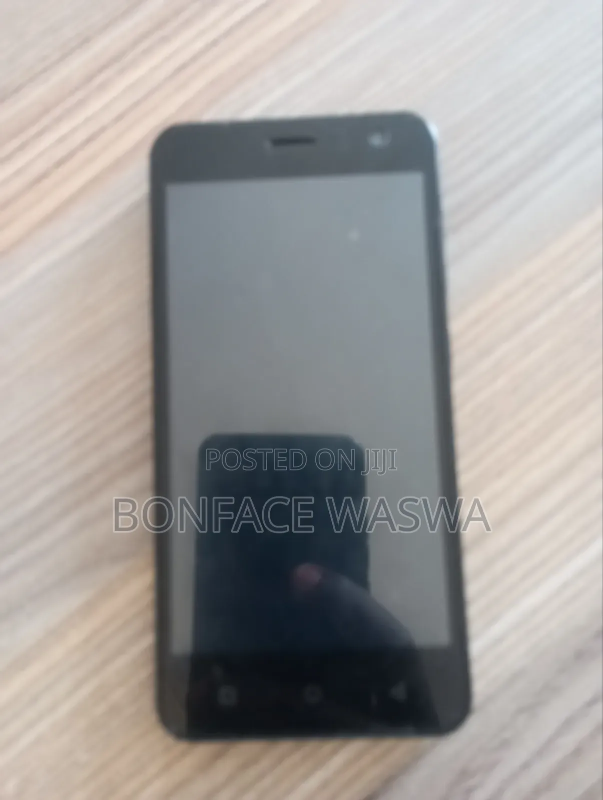 Neon Ultra 32 GB Black