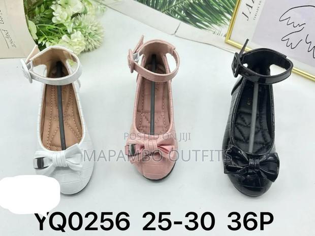 Quality Shoes - thumbnail 19