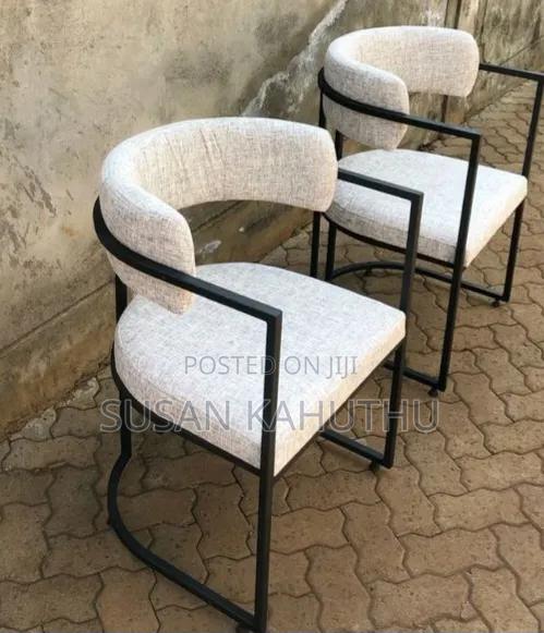 White Breathtaking Parlour Seats