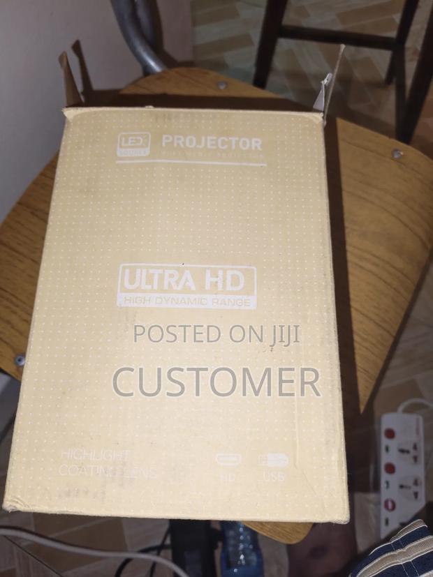 Hy300 Smart Projector - main view