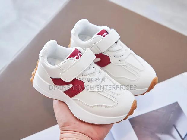 Kids Shoes - thumbnail 3