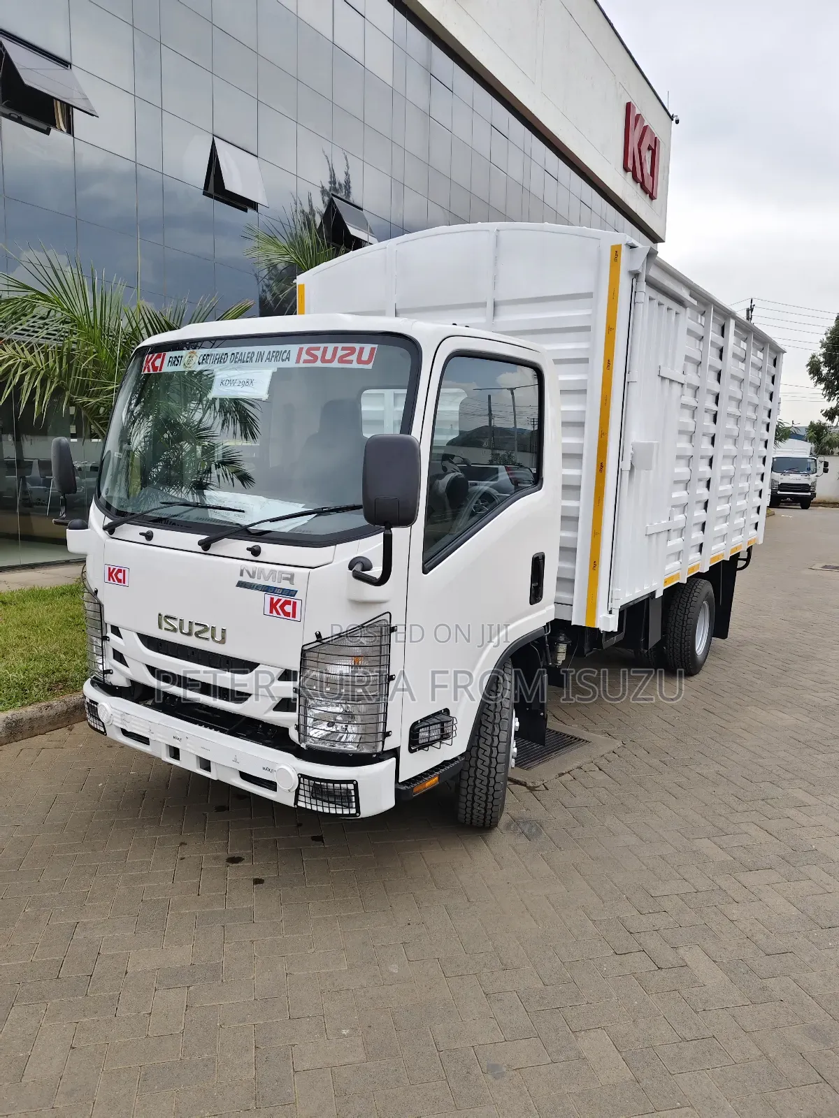 New Isuzu NQR Truck