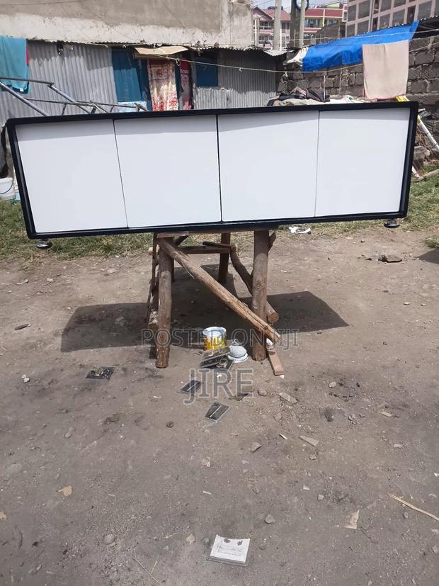Quality Tv Stand - thumbnail 2