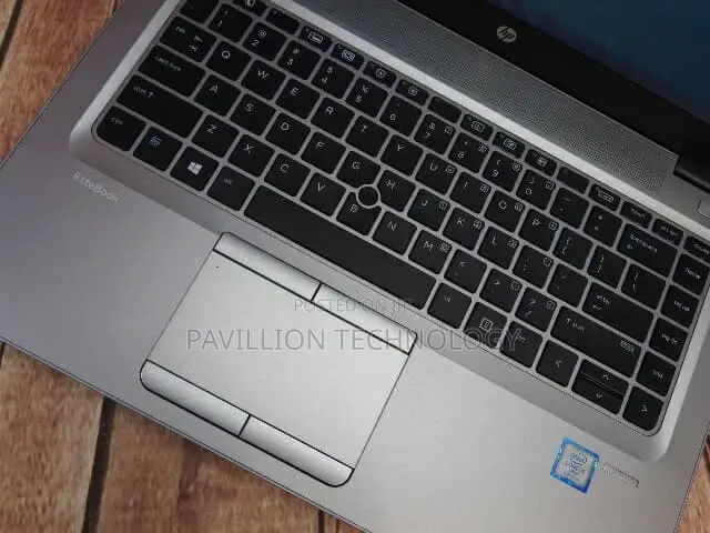 Laptop HP EliteBook 840 G4 8GB Intel SSD 256GB