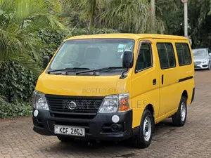 Nissan Caravan (Urvan) 2008 Yellow