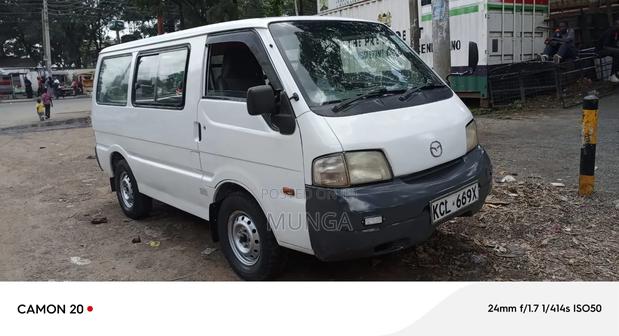 Mazda Bongo 2010 White - thumbnail 3