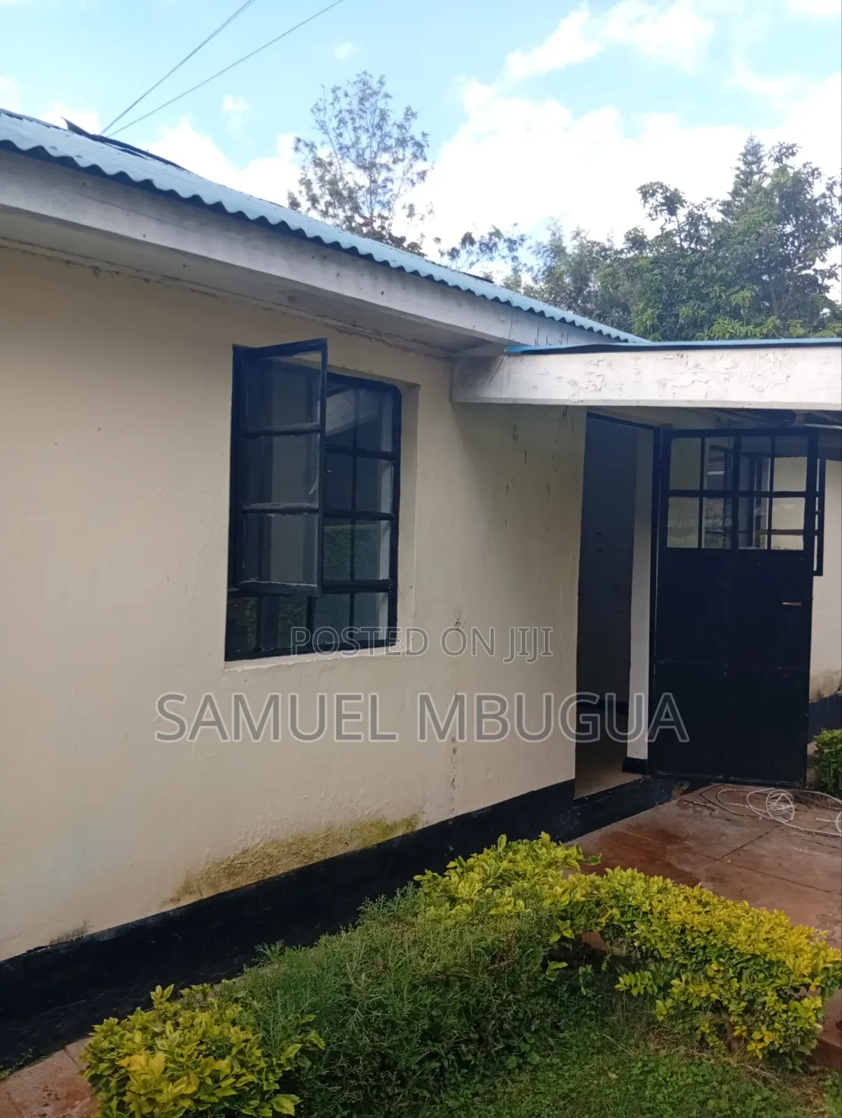 2bdrm Bungalow in Karen for rent