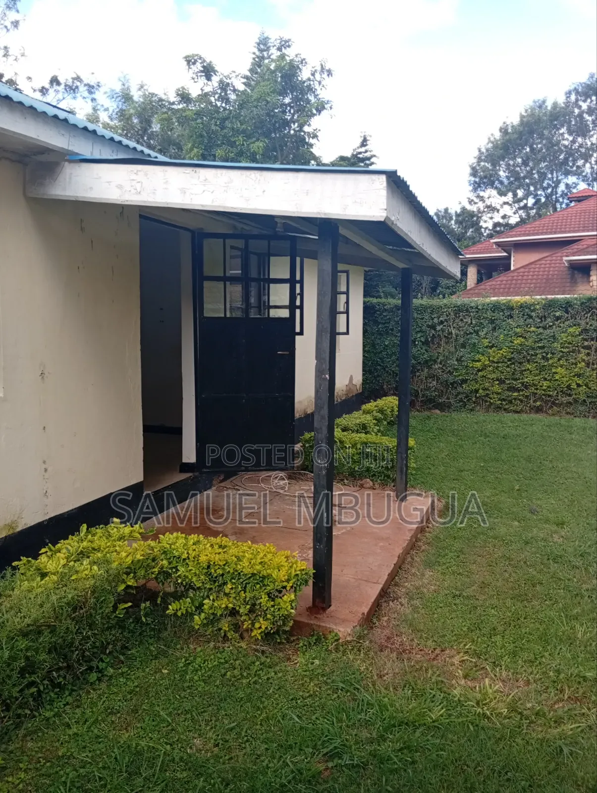 2bdrm Bungalow in Karen for rent
