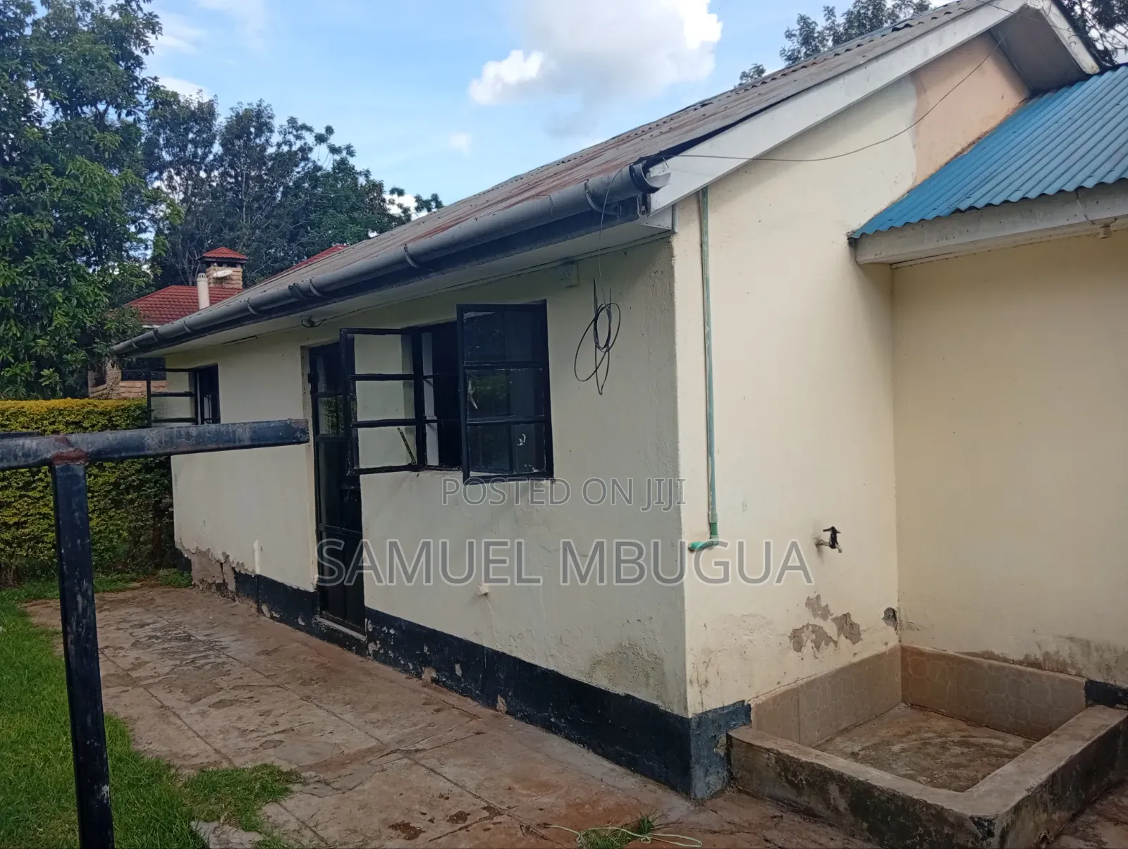 2bdrm Bungalow in Karen for rent