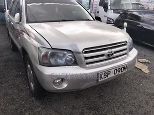 Toyota Kluger 2004 Silver