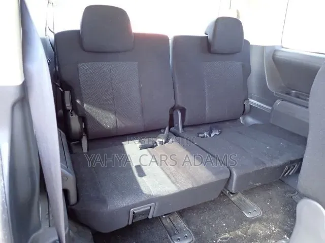 Mitsubishi Delica D:5 2019 White