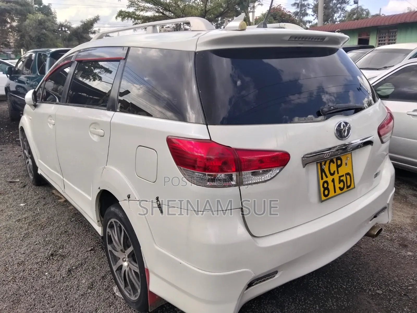 Toyota Wish 2011 White