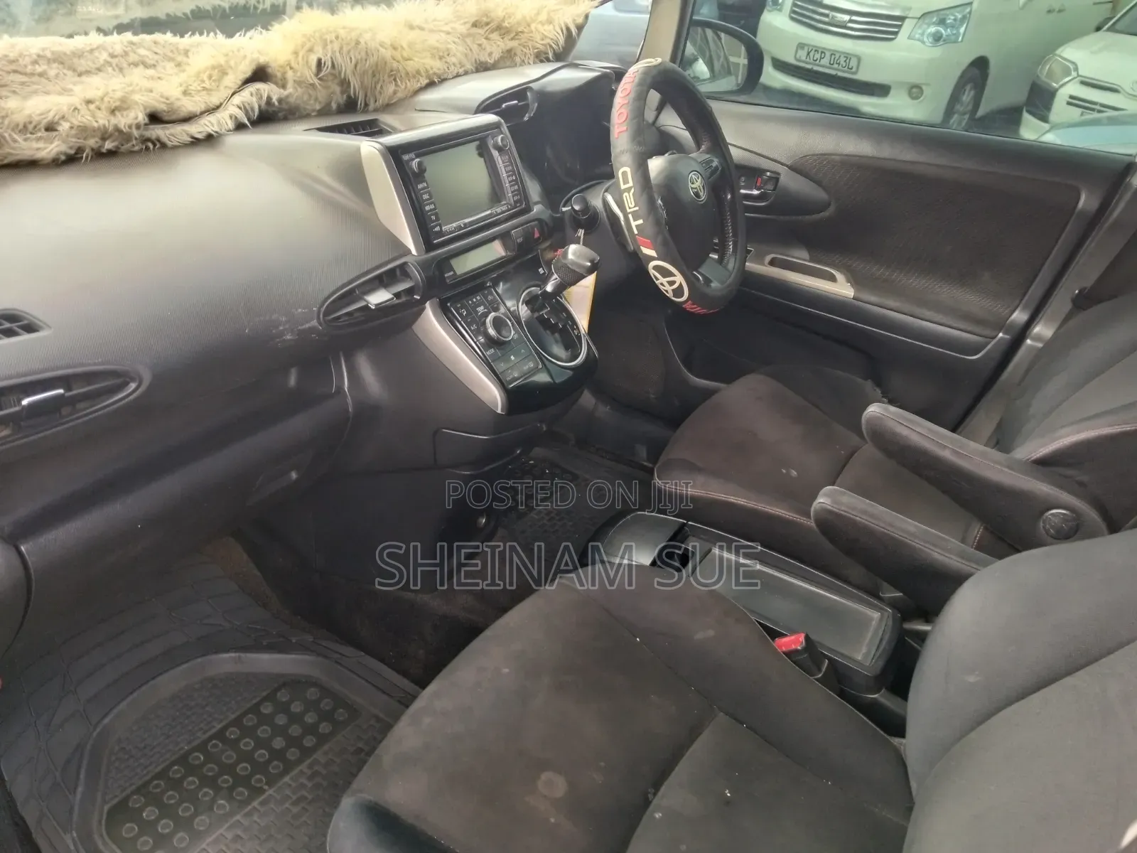 Toyota Wish 2011 White
