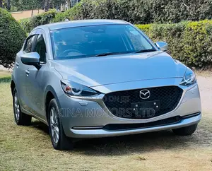 Mazda 2 2020 Beige