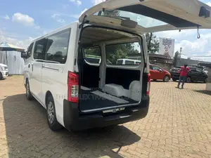 Nissan Caravan (Urvan) 2019 White