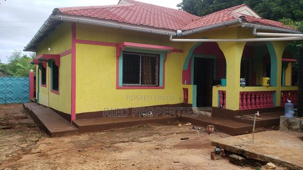 3bdrm Bungalow in Thalatha, Malindi for sale - thumbnail 7