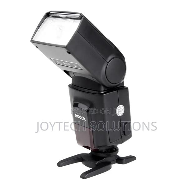 Godox Tt520 Speedlight: One Flash for All Your Cameras!