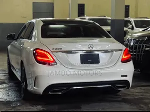 Mercedes-Benz C200 2020 White