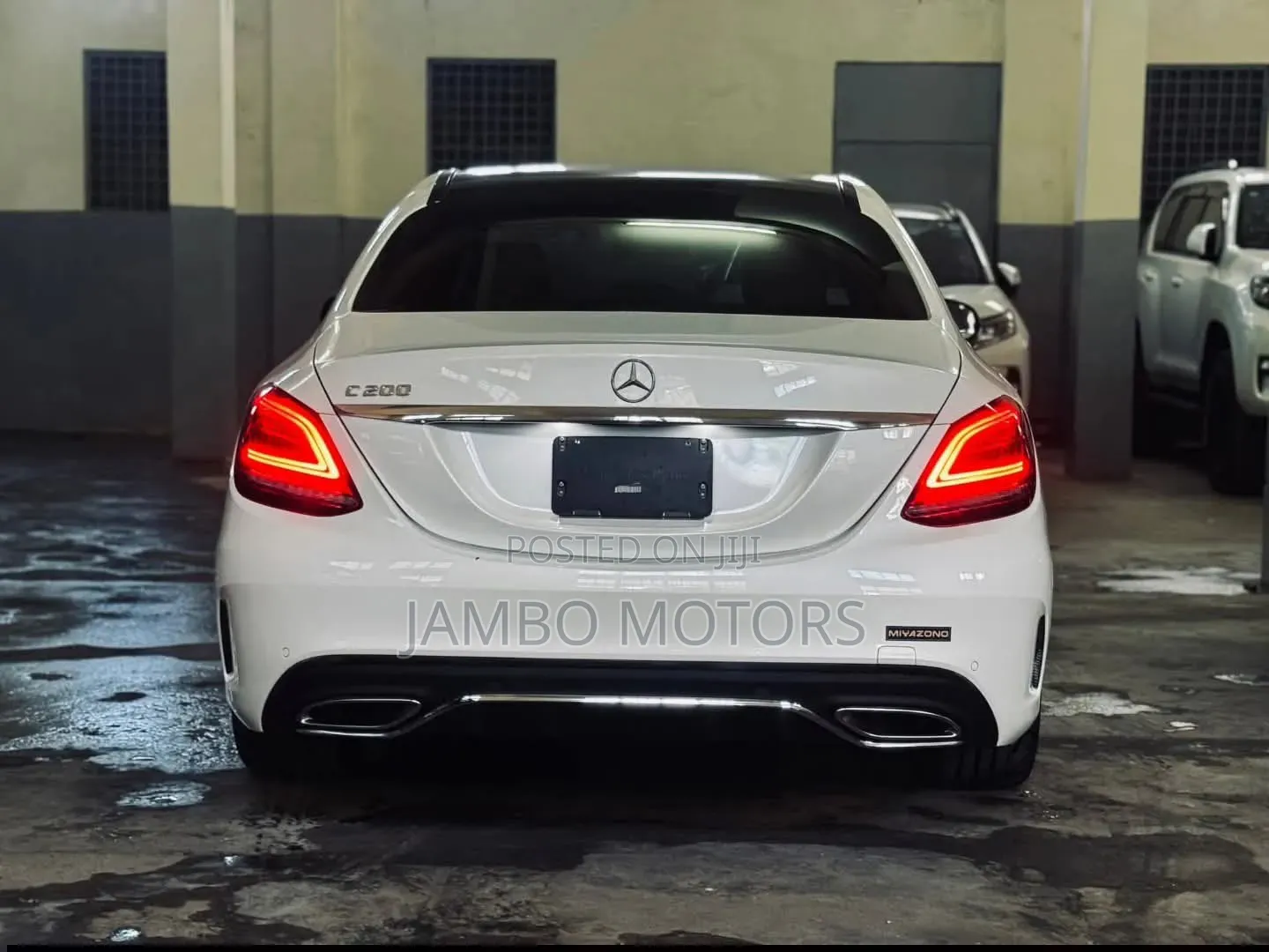 Mercedes-Benz C200 2020 White
