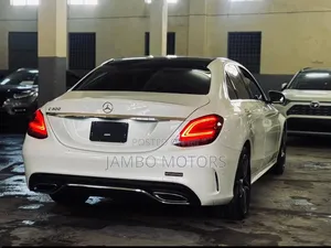 Mercedes-Benz C200 2020 White