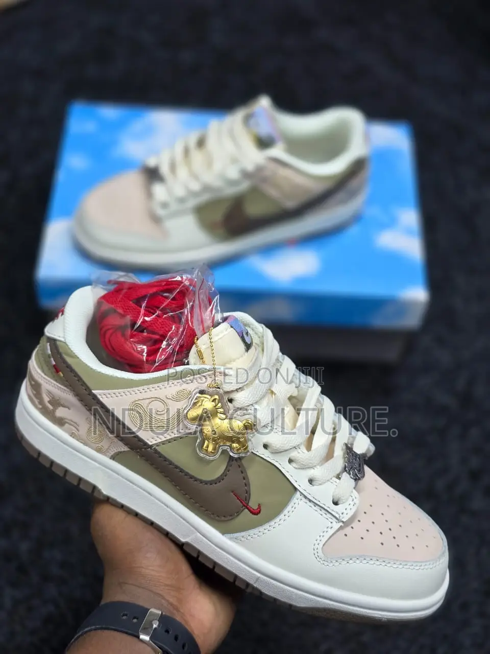 Multicolor Sb Dunk Sneakers