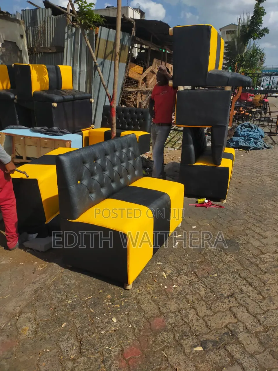 4ft Sofas, Couches
