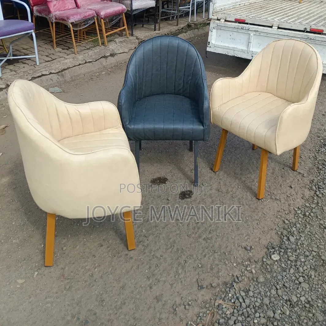Modern Stylish Restaurant Leather Seats or Manicure Seats
