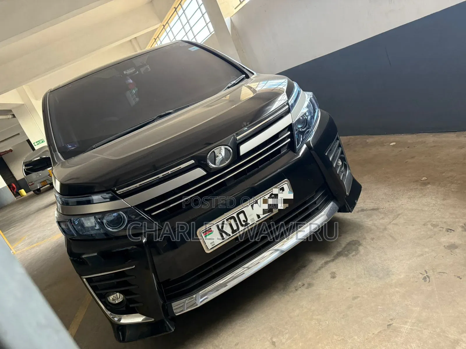 Toyota Voxy 2018 Black