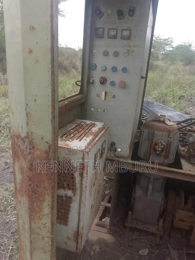 Machine for Cutting Stone - thumbnail 2
