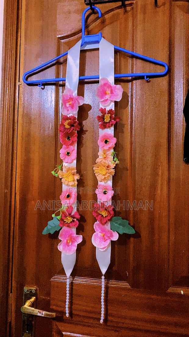 Floral Graduation Shash - thumbnail 2