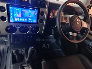 Toyota FJ Cruiser 2018 White