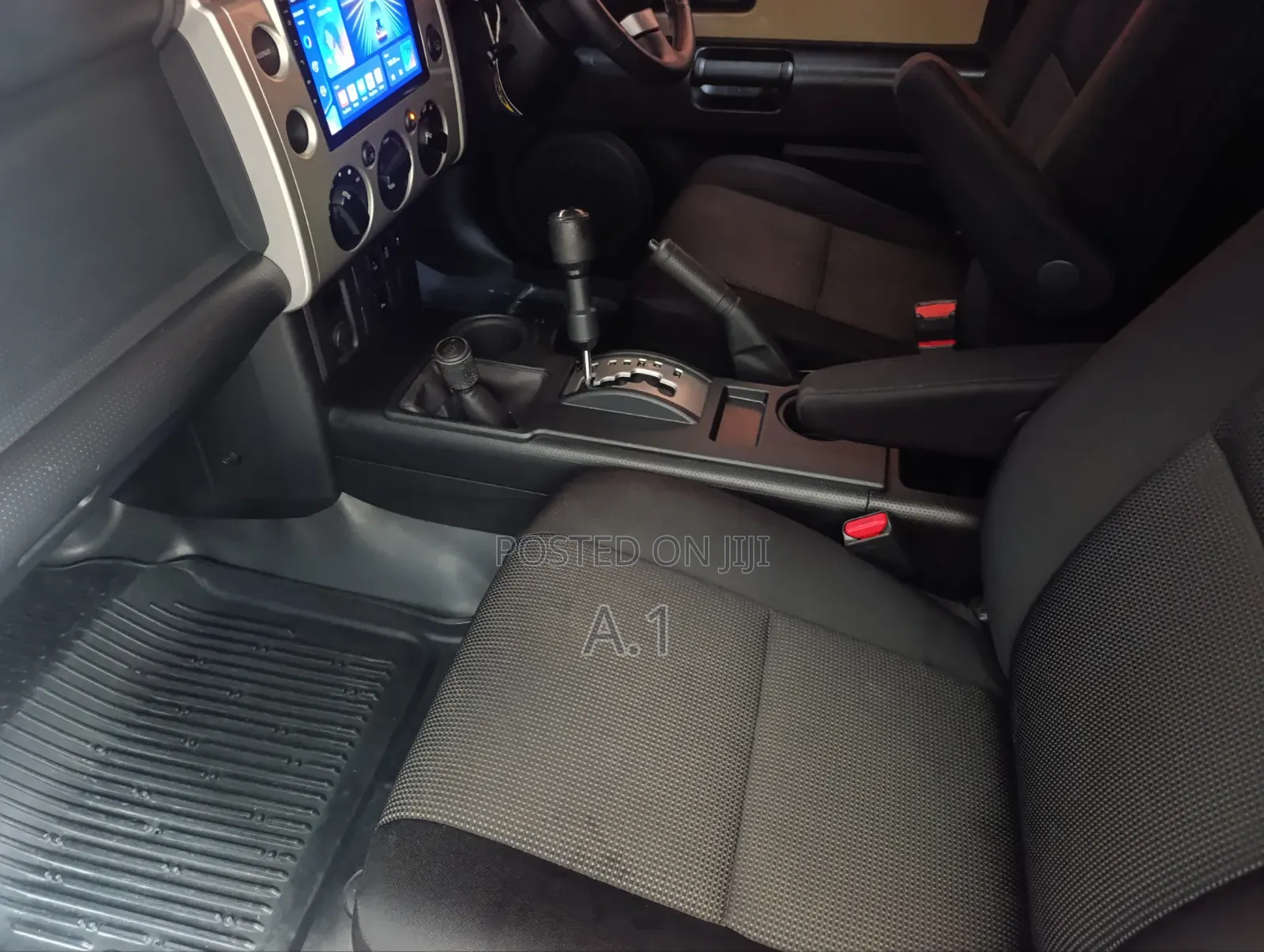 Toyota FJ Cruiser 2018 White