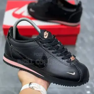 Nike Cortez