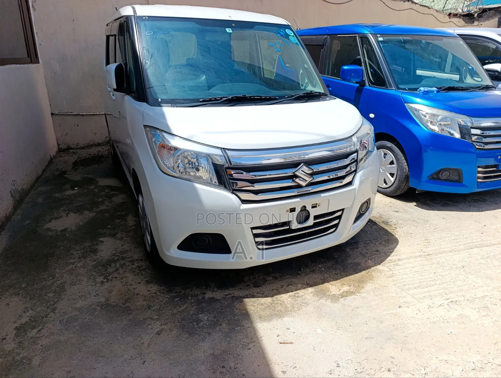 Suzuki Solio 2019 White