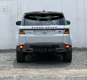 Land Rover Range Rover 3.0L V6 Turbocharged Diesel Td6 2019 White