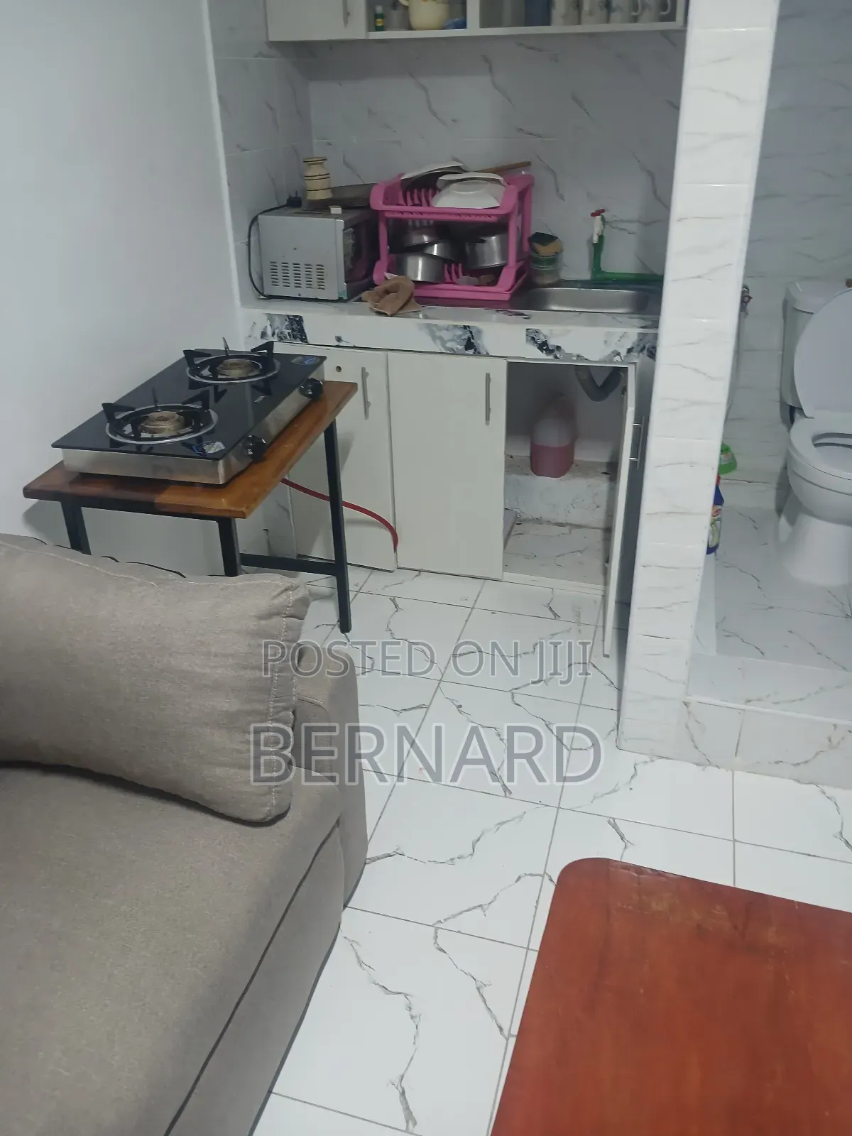 Air BNB Studio in Mombasa CBD Close to Kenya School of Government