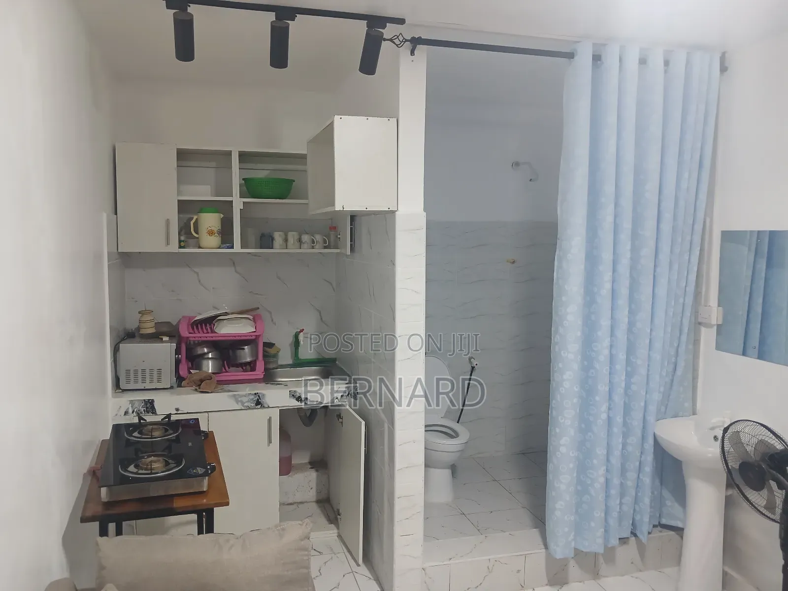 Air BNB Studio in Mombasa CBD Close to Kenya School of Government