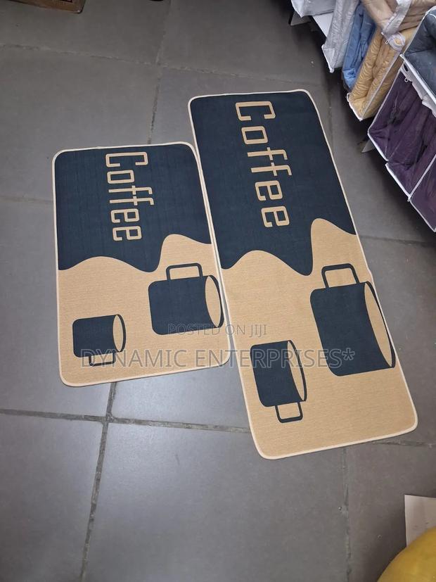 Kitchen Mats Large Size: 120 X 45 Cm
Small Size: 75 X 45 Cm
*Price: