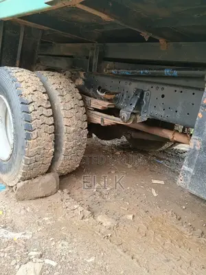 Isuzu NPR Lorry