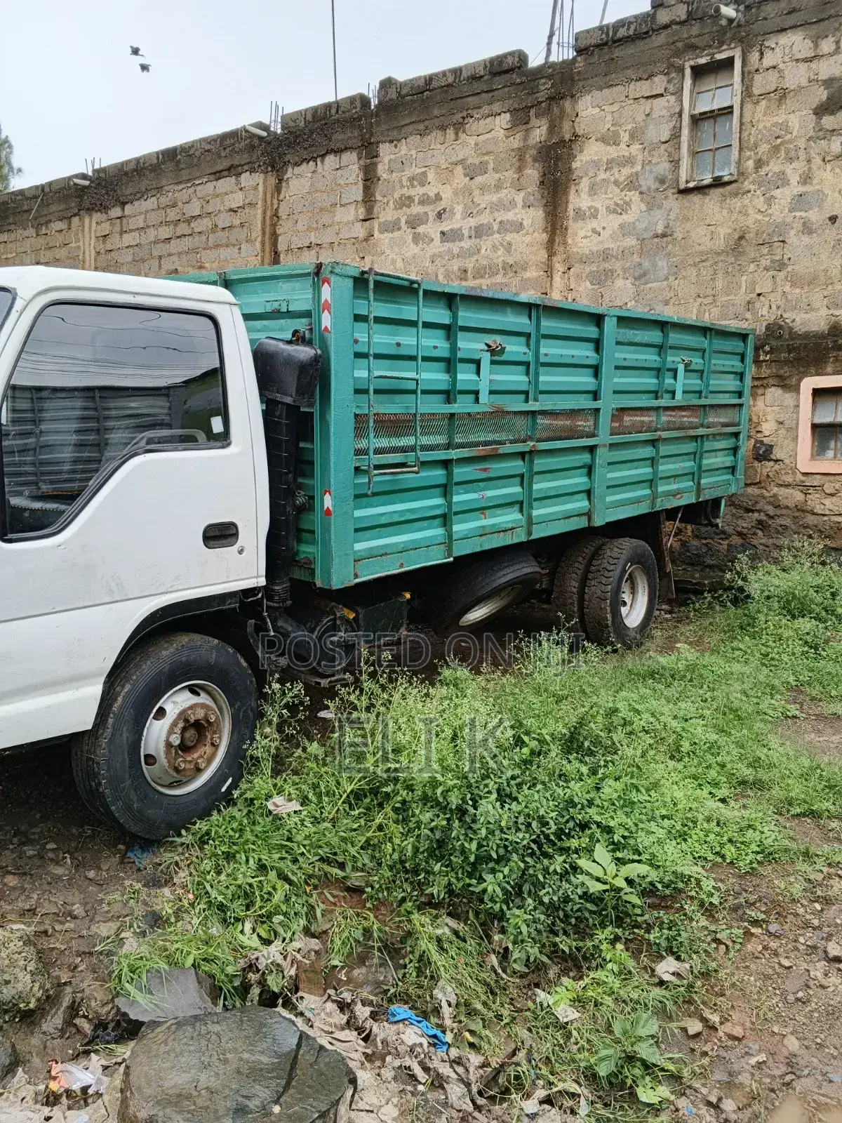 Isuzu NPR Lorry
