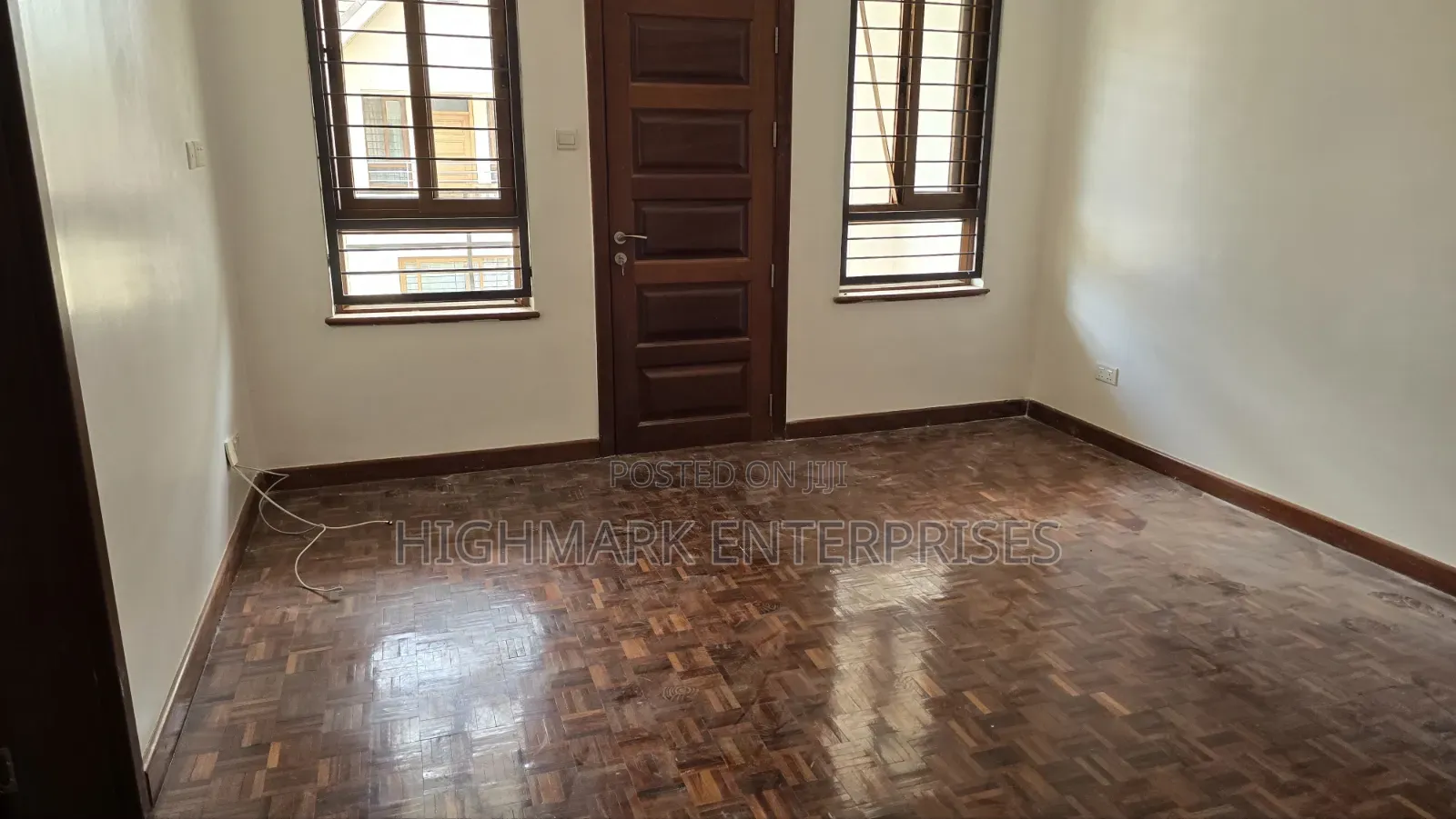 5bdrm Villa in Kaputei Gardens, Muthangari for rent