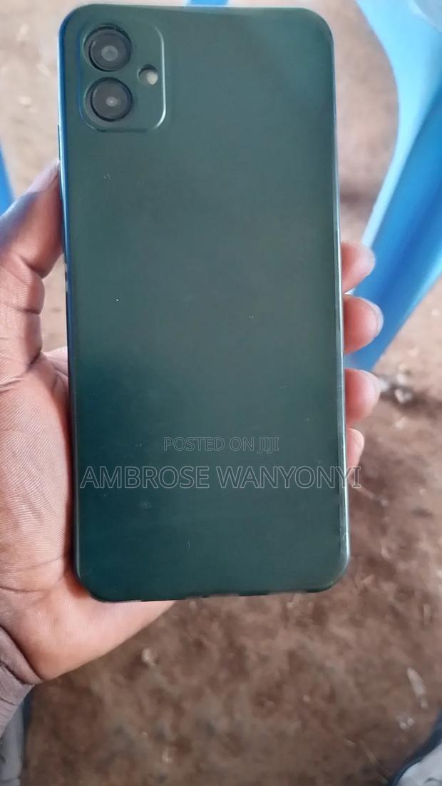 Samsung Galaxy A04 64 GB Black - thumbnail 2